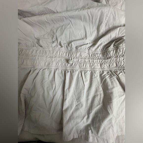 Lululemon Sights Seen Sweat Wicking Jacket in Iced Lilac No Bulk Lightweight - Picture 7 of 11